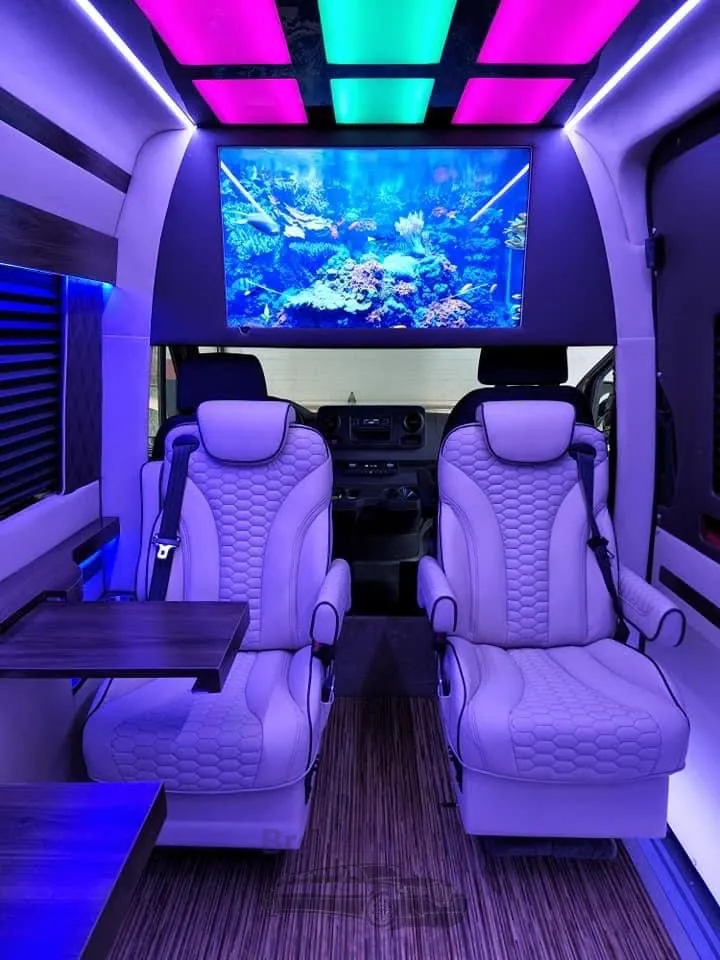 Mercedes Sprinter White5