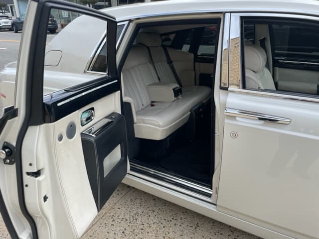 Pink 10-Passenger Stretch Limousine