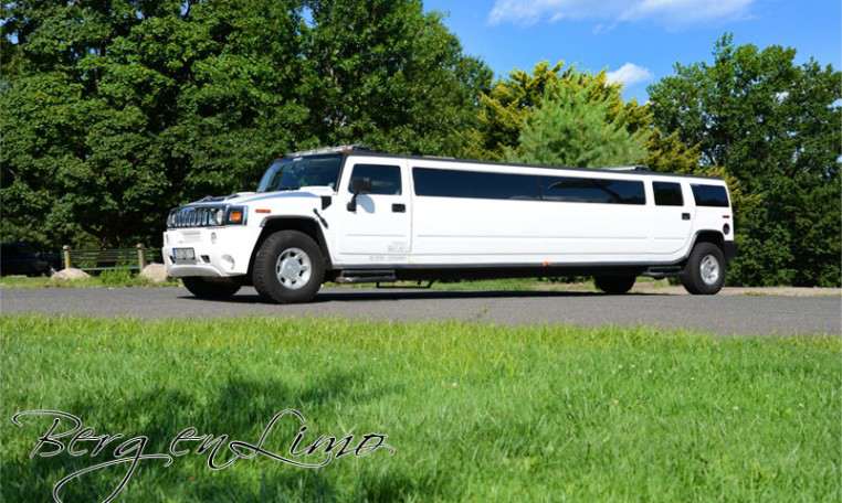 Hummer H2 White