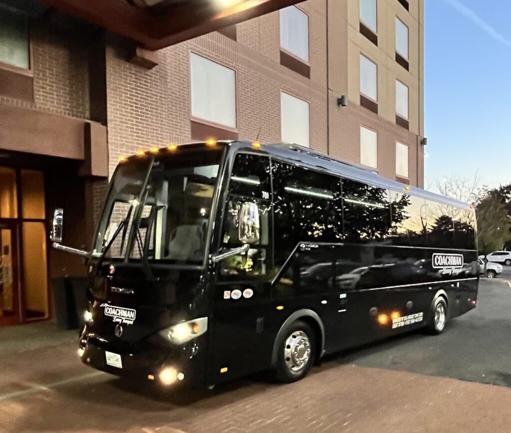 3 34Pasenger executive shuttle bus 1024x868